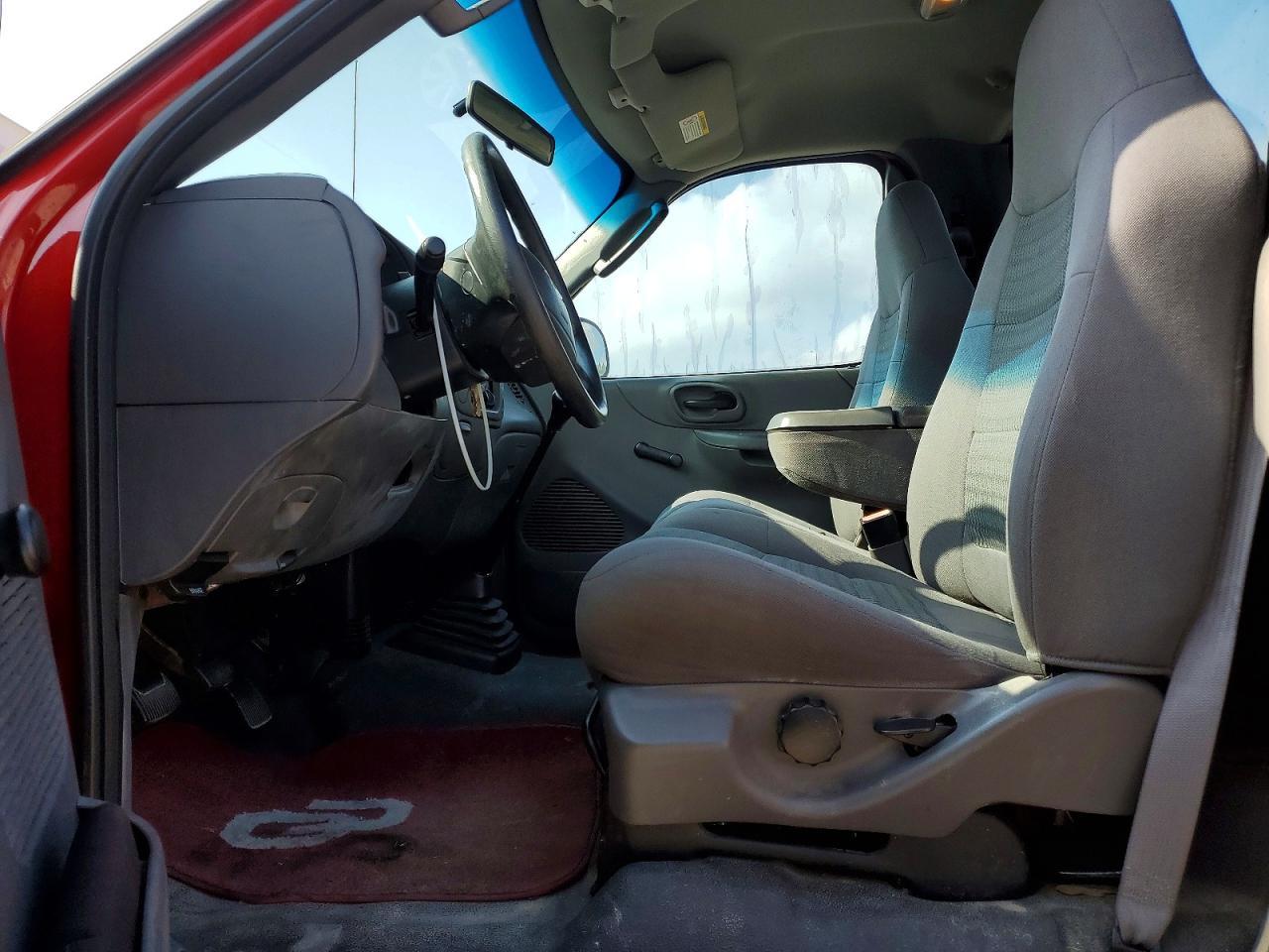 2003 Ford F150 - Image 7