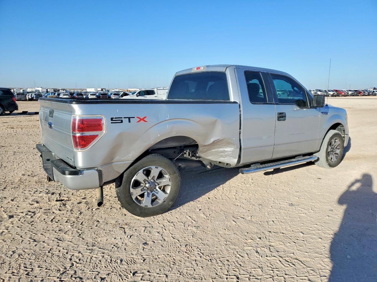 2013 Ford F150 Super Cab - Фото 3