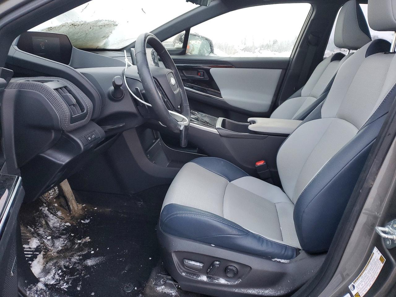 2023 Subaru Solterra Premium - Фото 7