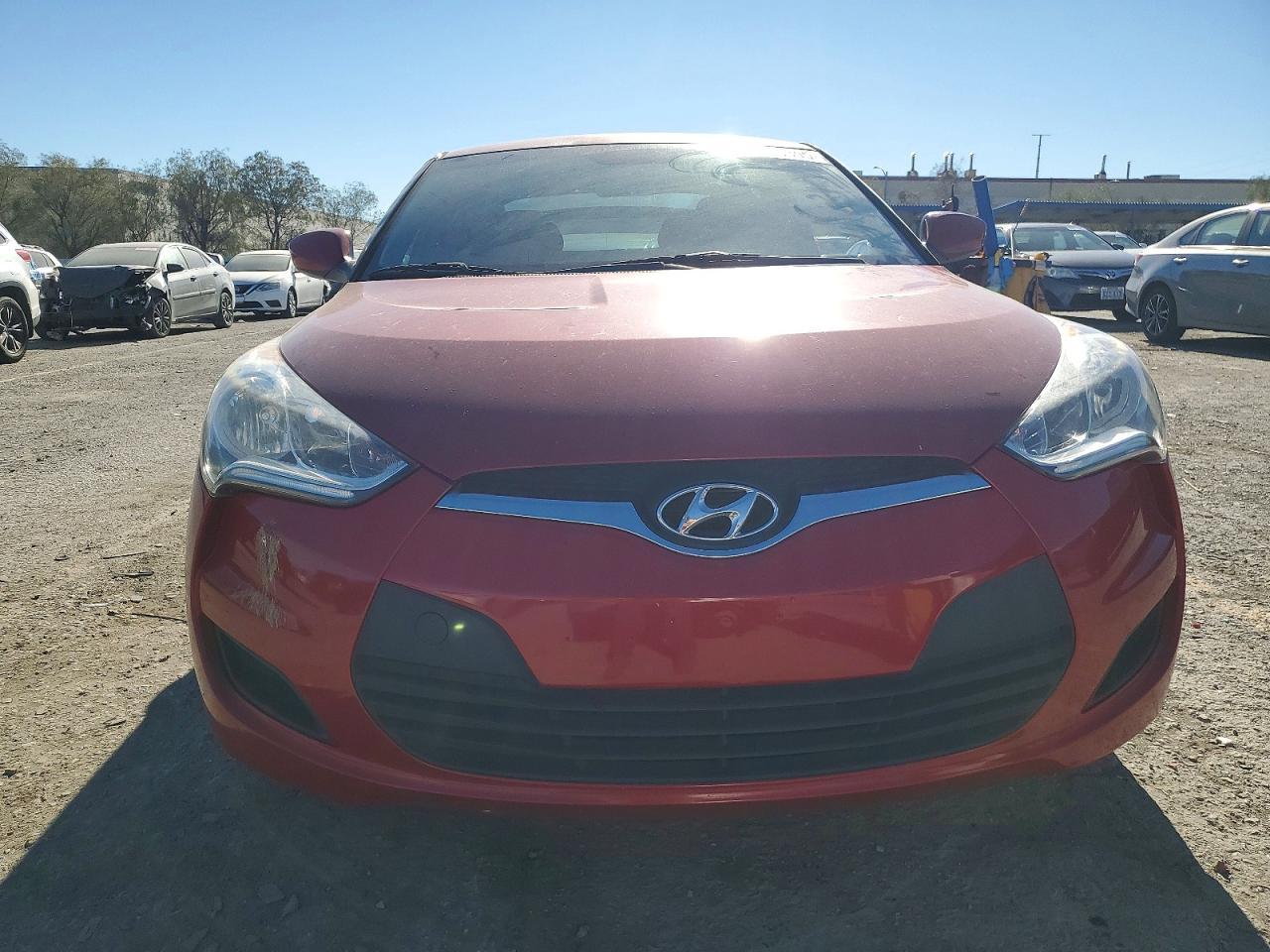 2015 Hyundai Veloster - Фото 5