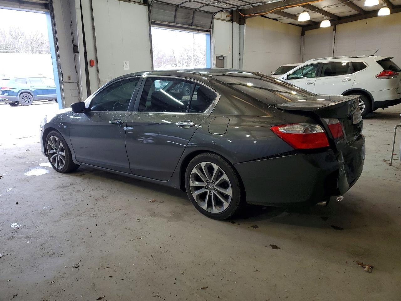 2014 Honda Accord Sport - Фото 2