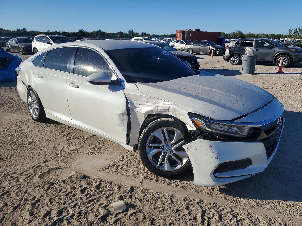 2018 Honda Accord Lx - Image 4