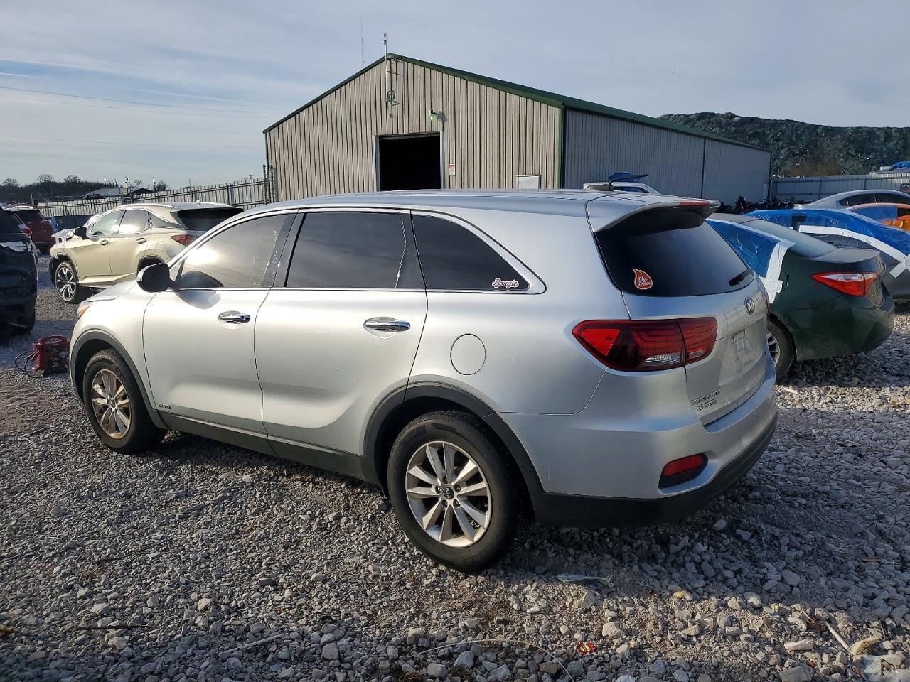 2019 Kia Sorento Lx - Фото 2