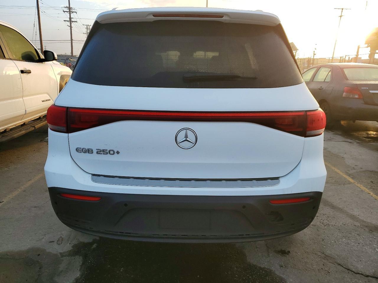 2023 Mercedes-Benz Eqb 250+ - Фото 6