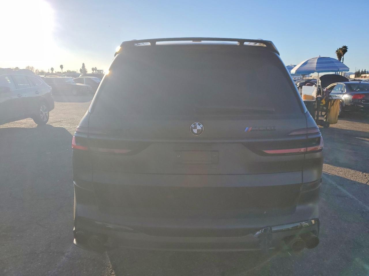 2025 BMW X7 M60I - Image 6