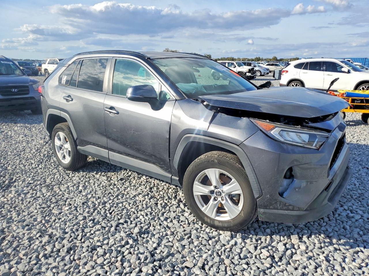 2021 Toyota Rav4 Xle - Фото 4