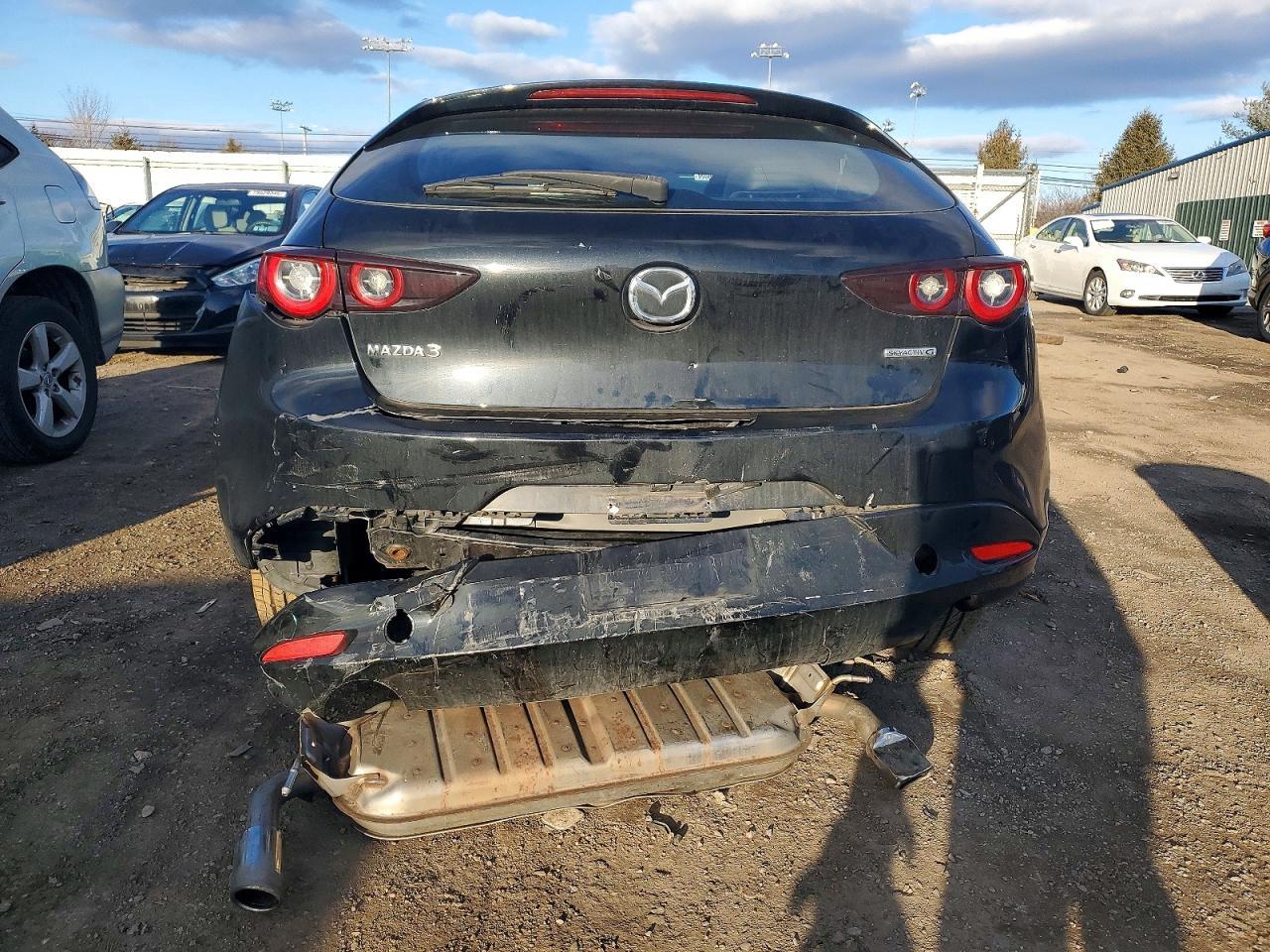 2022 Mazda 3 Select - Фото 6