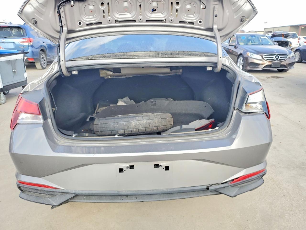 2022 Hyundai Elantra Sel - Фото 6
