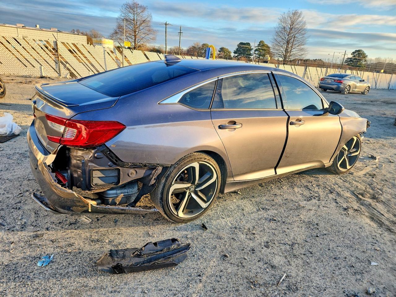 2020 Honda Accord Sport - Фото 3