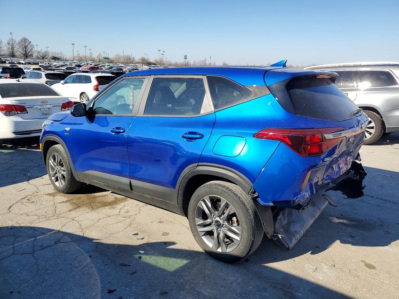 2021 Kia Seltos Lx - Image 2