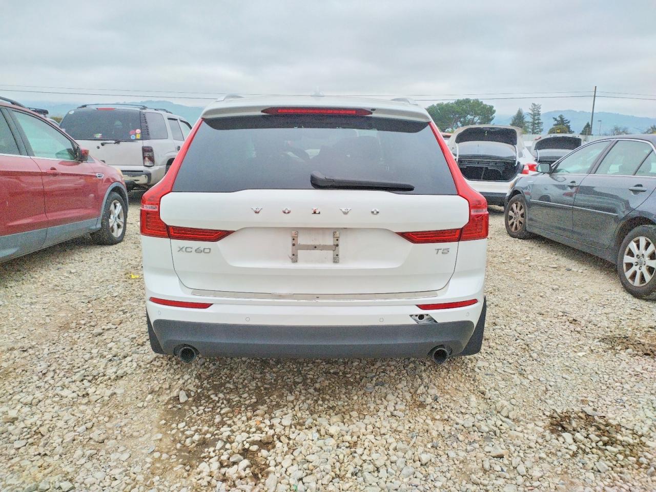 2019 Volvo Xc60 T5 Momentum - Image 6