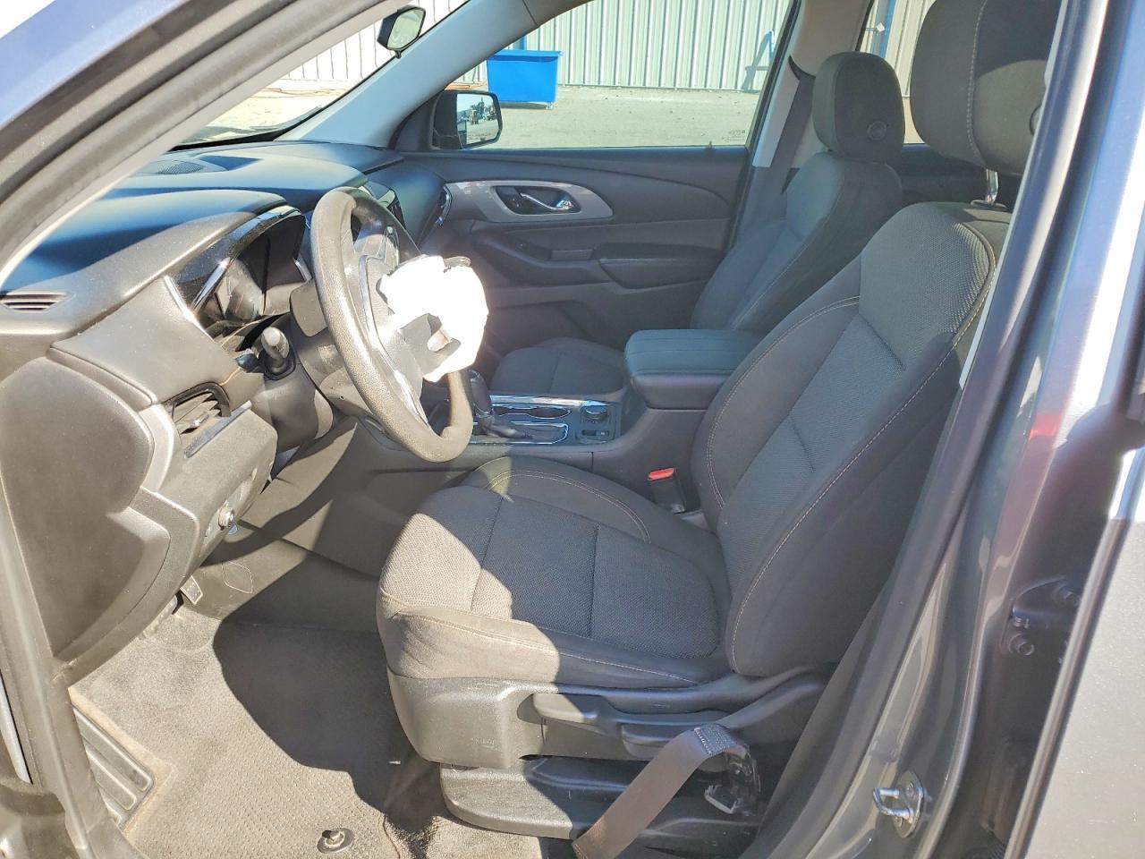 2020 Chevrolet Traverse Ls - Image 7