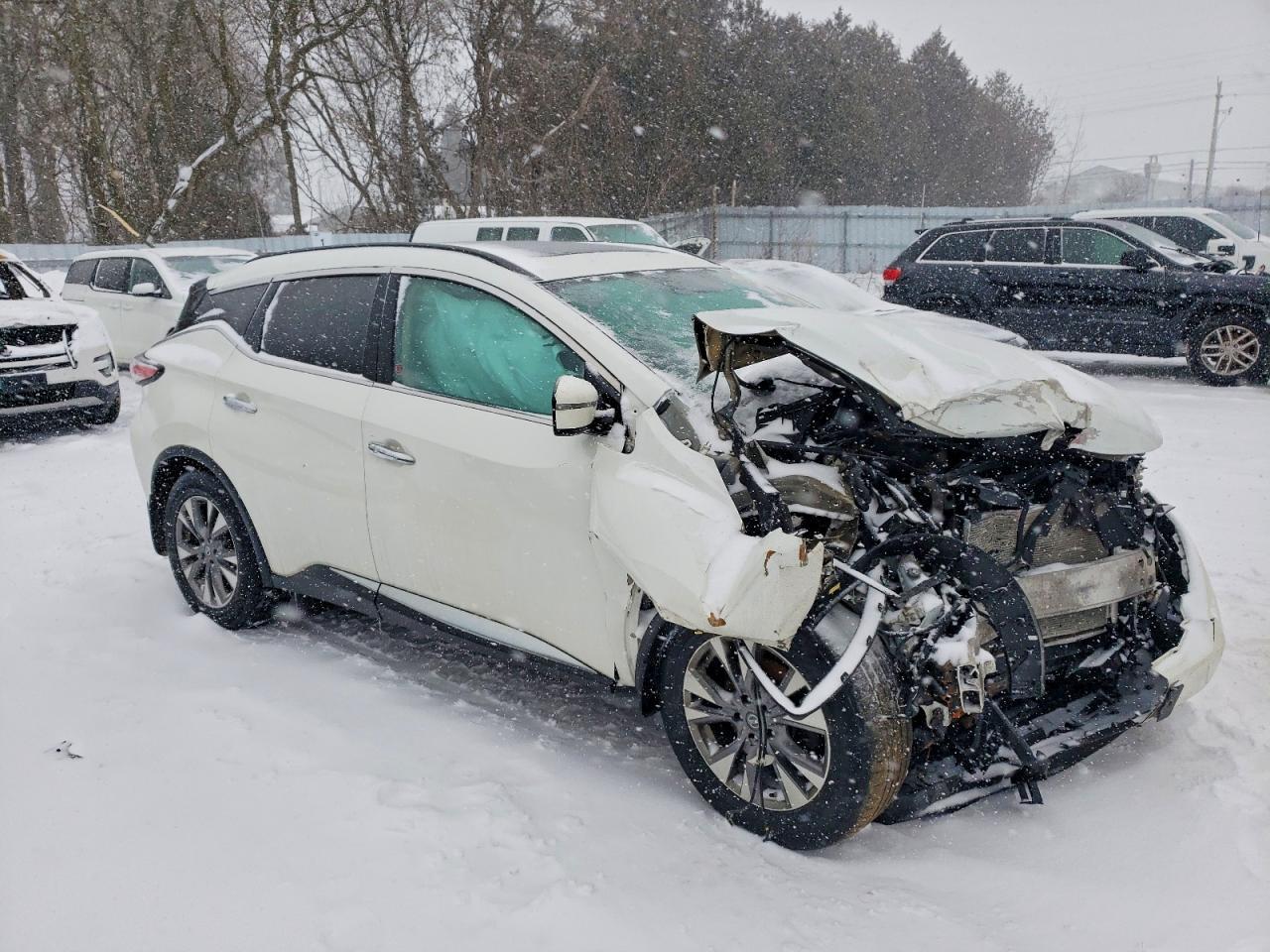 2016 Nissan Murano S - Image 4