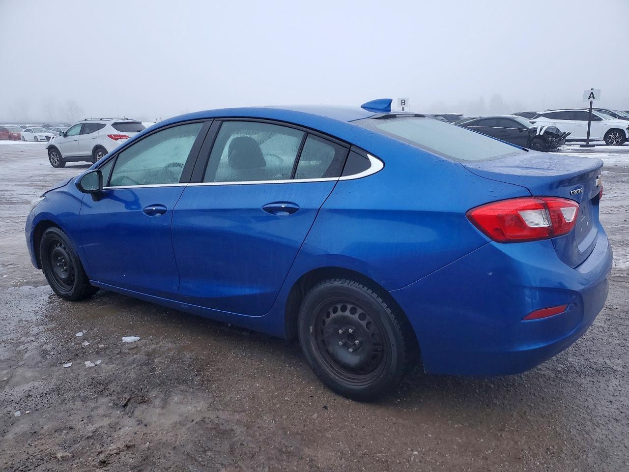 2018 Chevrolet Cruze Lt - Фото 2