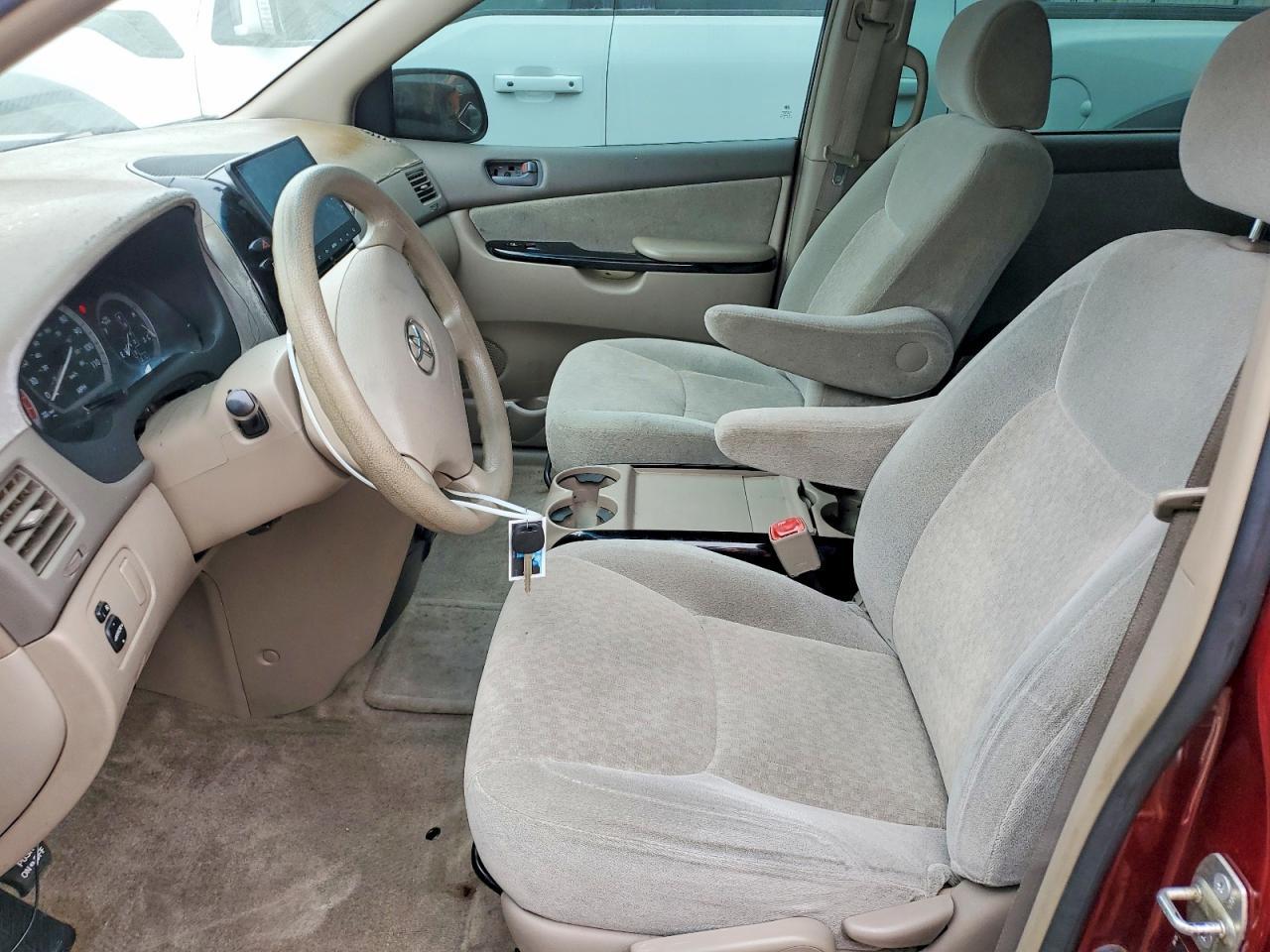 2005 Toyota Sienna Ce - Фото 7