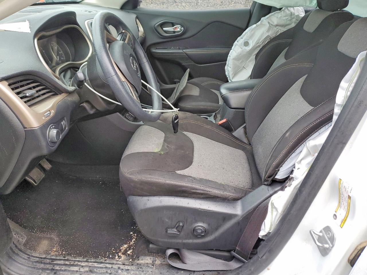 2014 Jeep Cherokee Sport - Фото 7