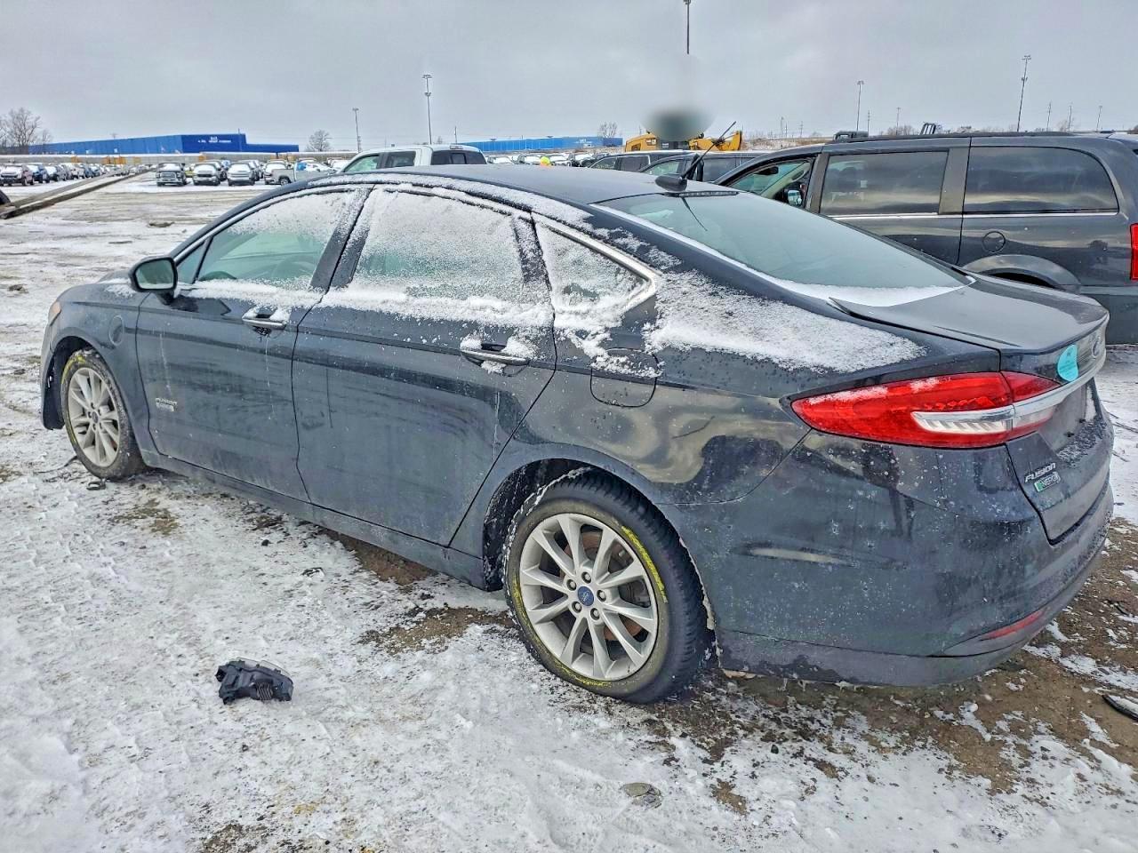 2017 Ford Fusion Se Phev - Image 2