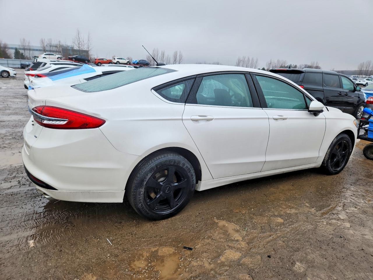 2017 Ford Fusion Se 4Dr - Image 3