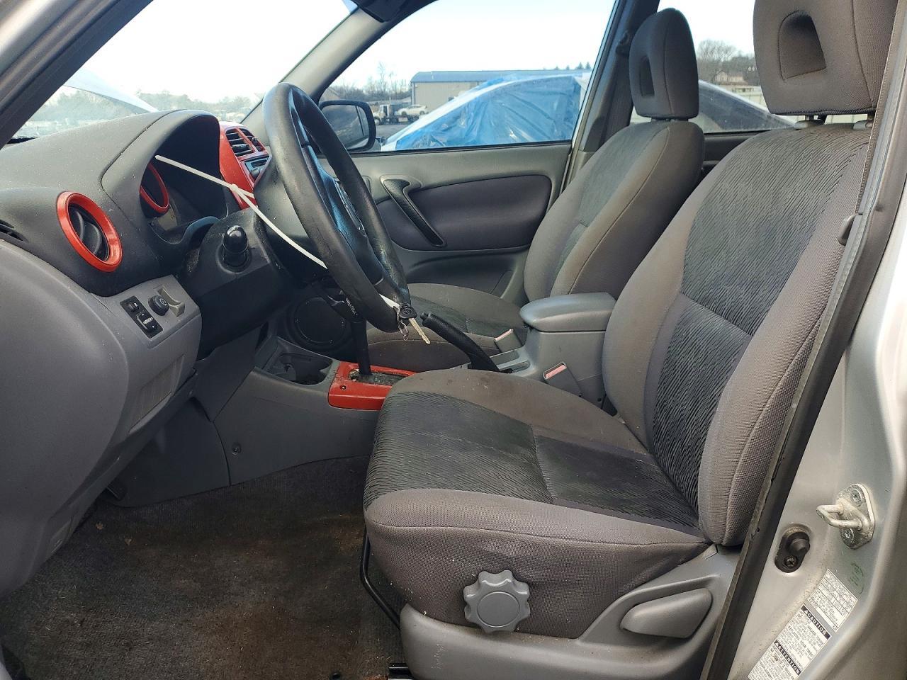 2002 Toyota Rav4 - Фото 7