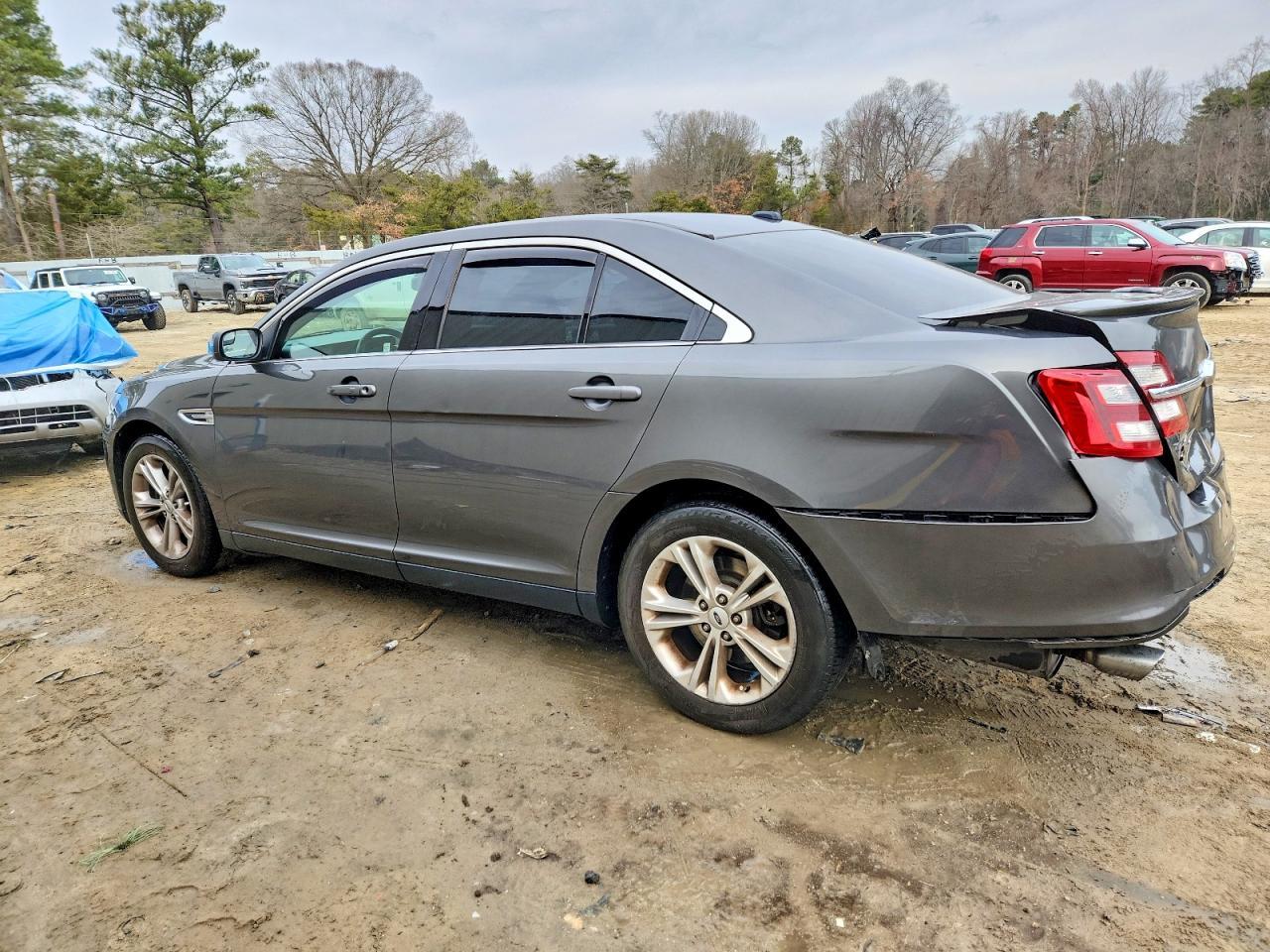 2016 Ford Taurus Sel - Фото 2