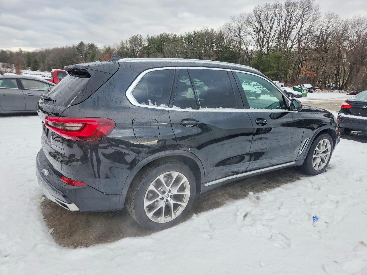 2021 BMW X5 xDrive45E - Фото 3