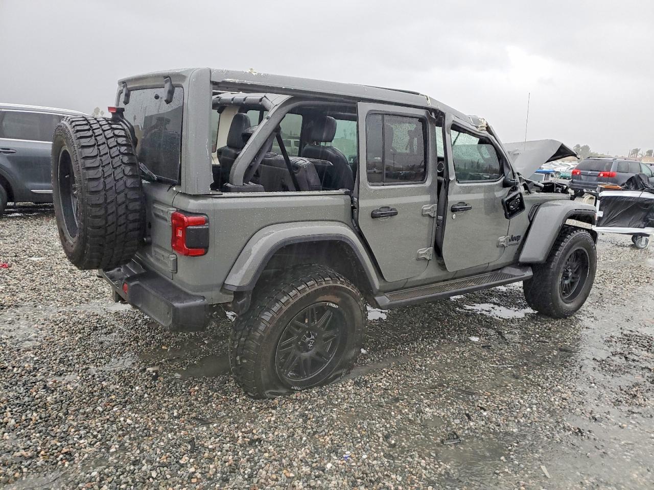 2021 Jeep Wrangler Unlimited Sahara - Фото 3