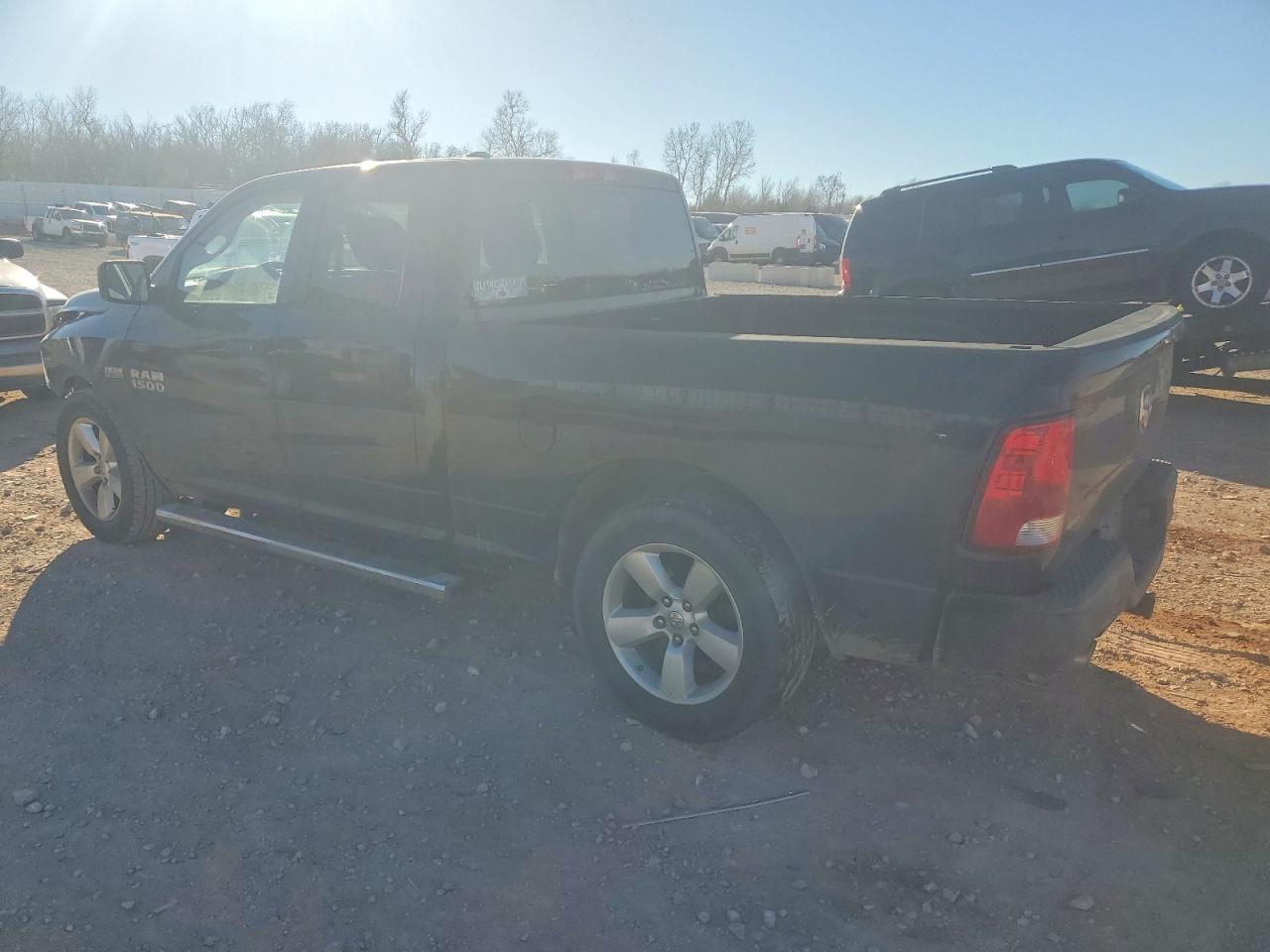 2013 Ram 1500 St - Фото 2