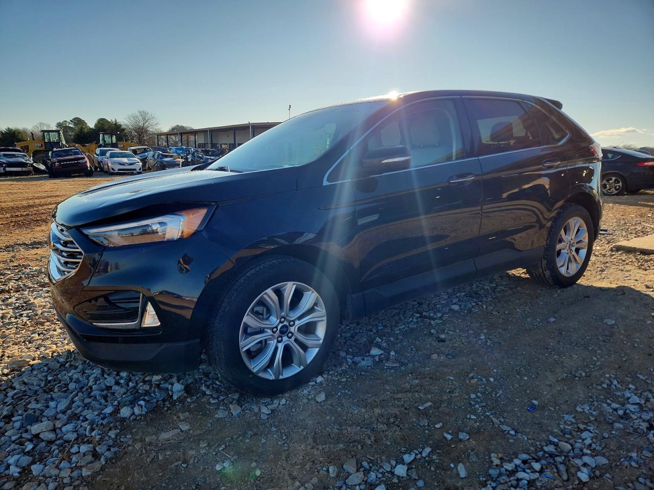 2022 Ford Edge Titanium