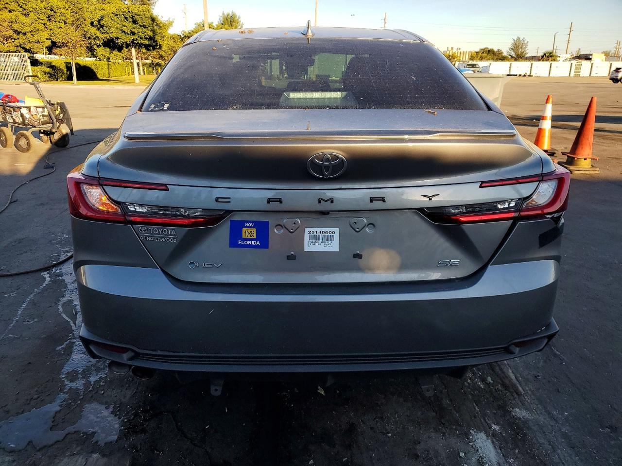 2025 Toyota Camry Xse - Фото 6