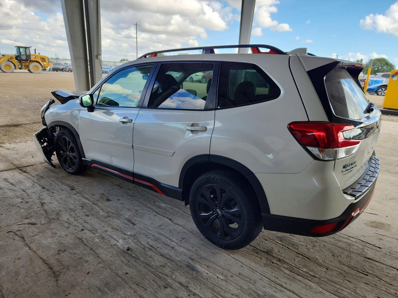 2021 Subaru Forester Sport - Фото 2