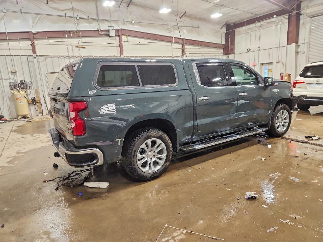 2025 Chevrolet Silverado K1500 Ltz - Фото 3