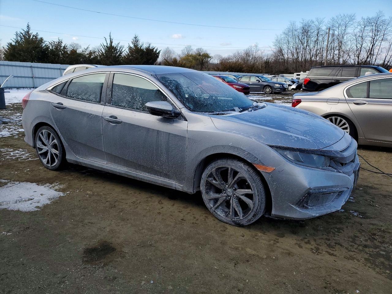 2019 Honda Civic Sport - Image 4