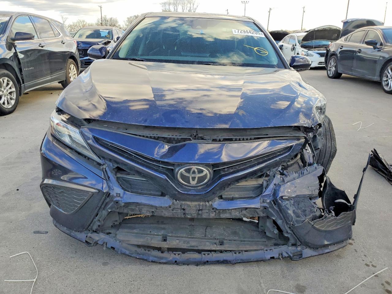 2021 Toyota Camry Xse - Фото 5
