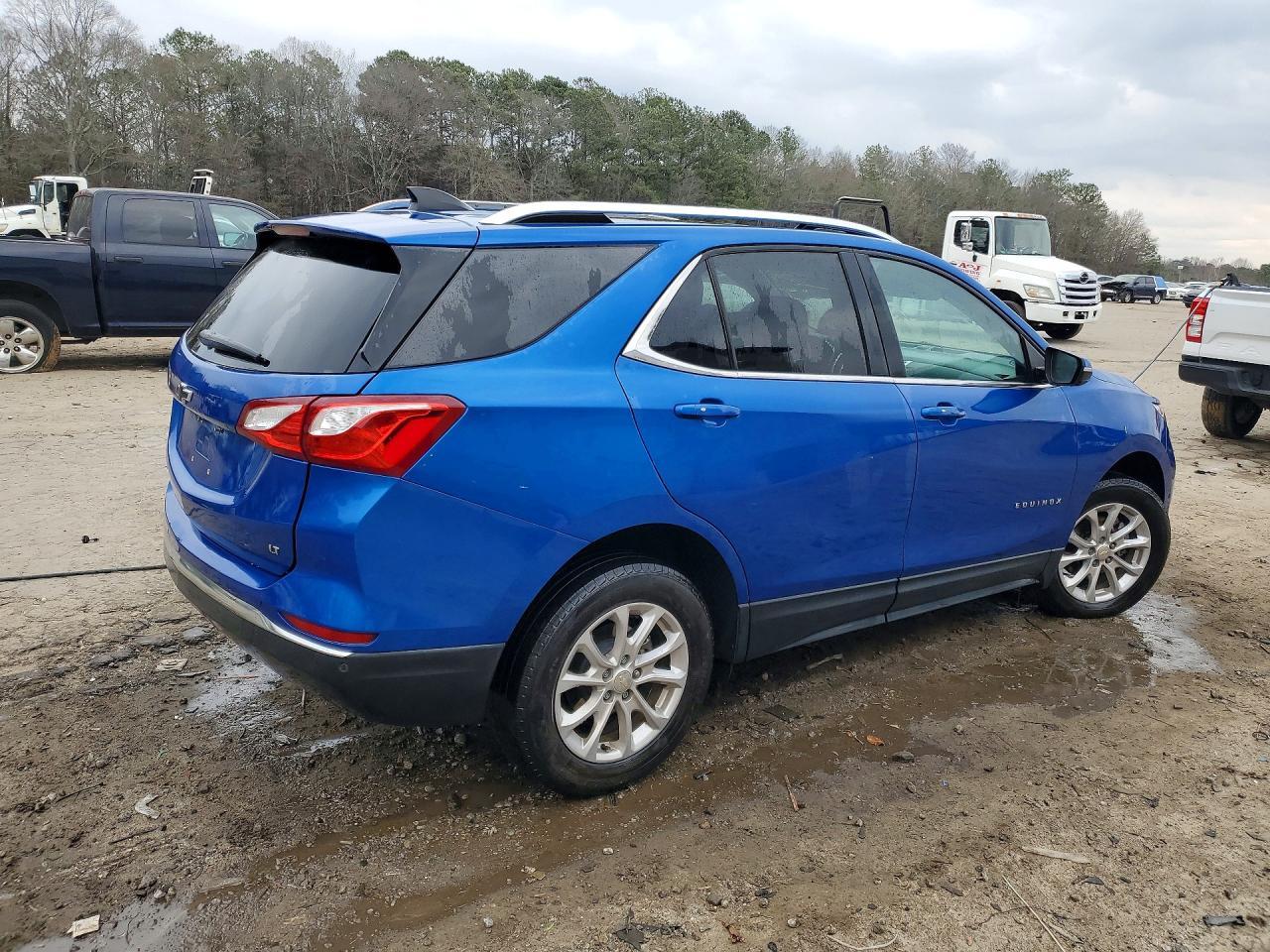 2019 Chevrolet Equinox Lt - Image 3