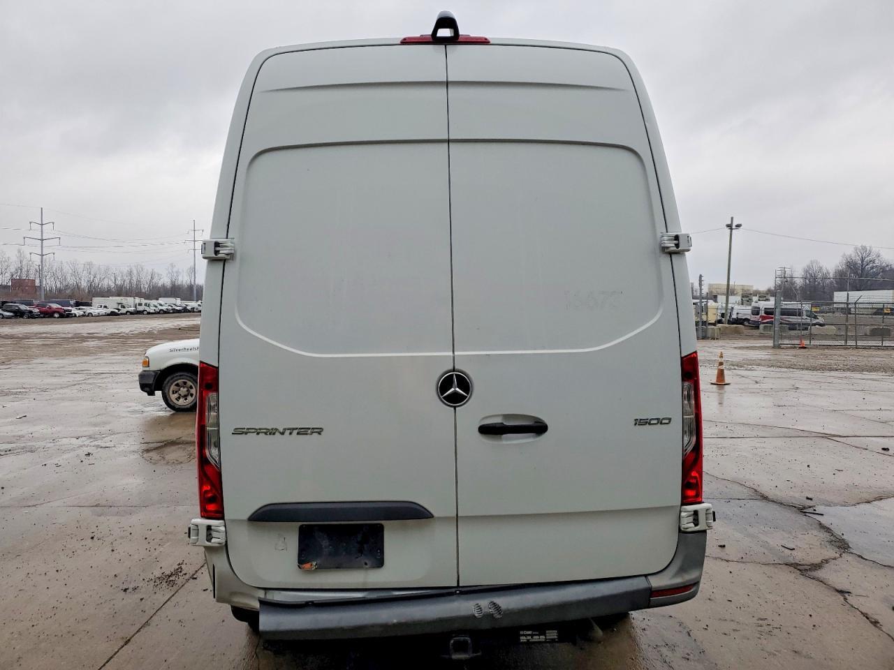 2022 Mercedes Benz Sprinter 1500 Van Standard Roof - Image 6