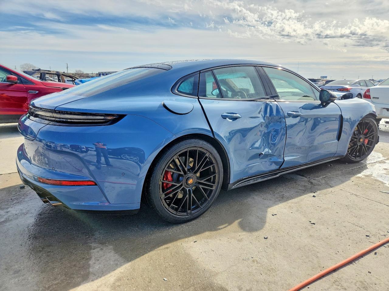 2026 Porsche Panamera Gts - Image 3