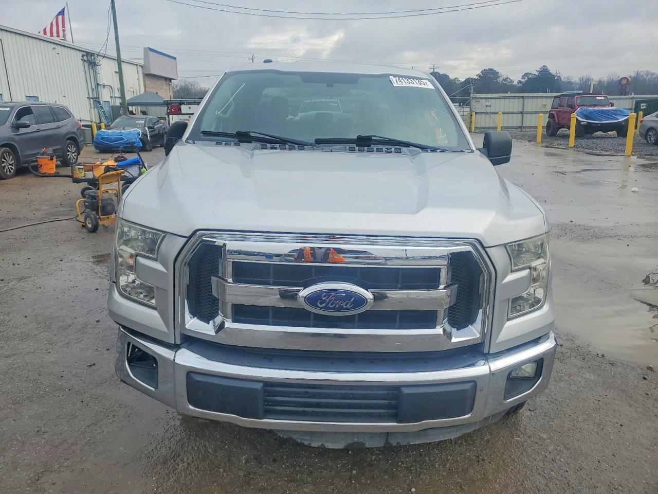 2016 Ford F150 Supercrew - Image 5