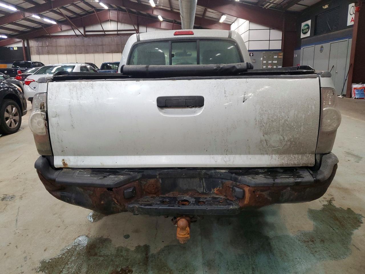 2009 Toyota Tacoma - Image 6