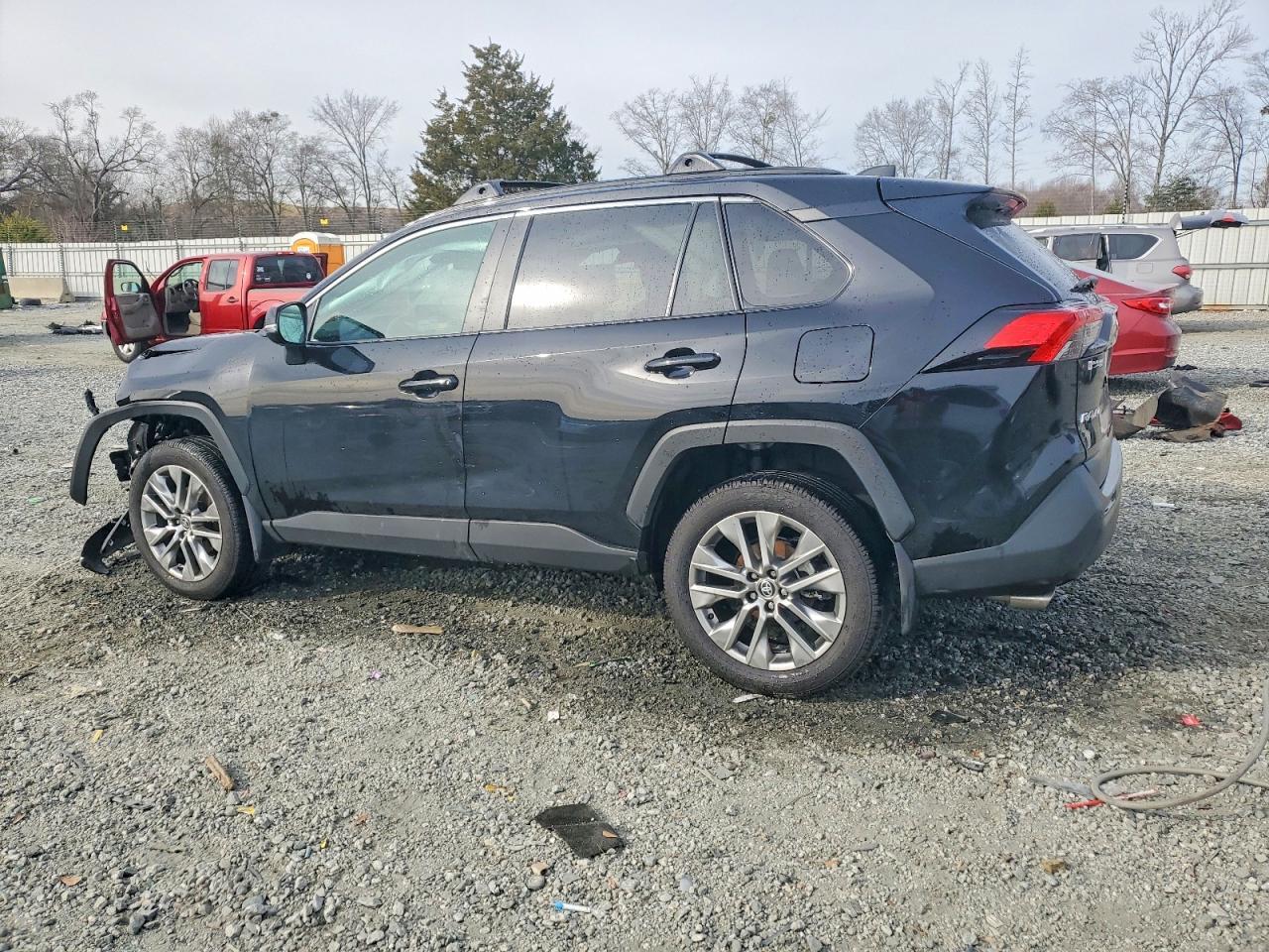 2025 Toyota Rav4 Xle Premium - Image 2