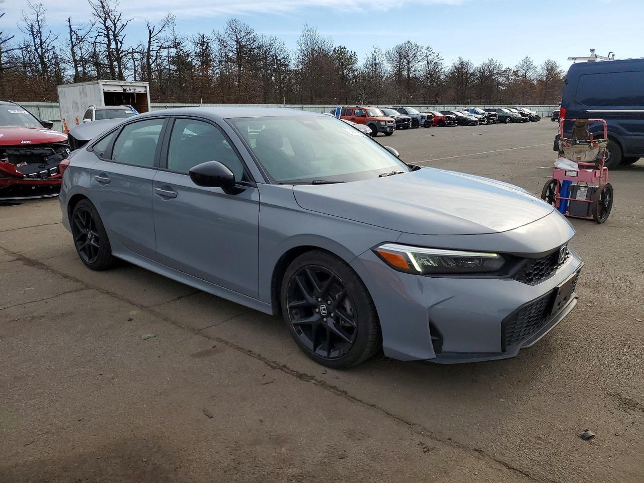 2025 Honda Civic Sport - Фото 4