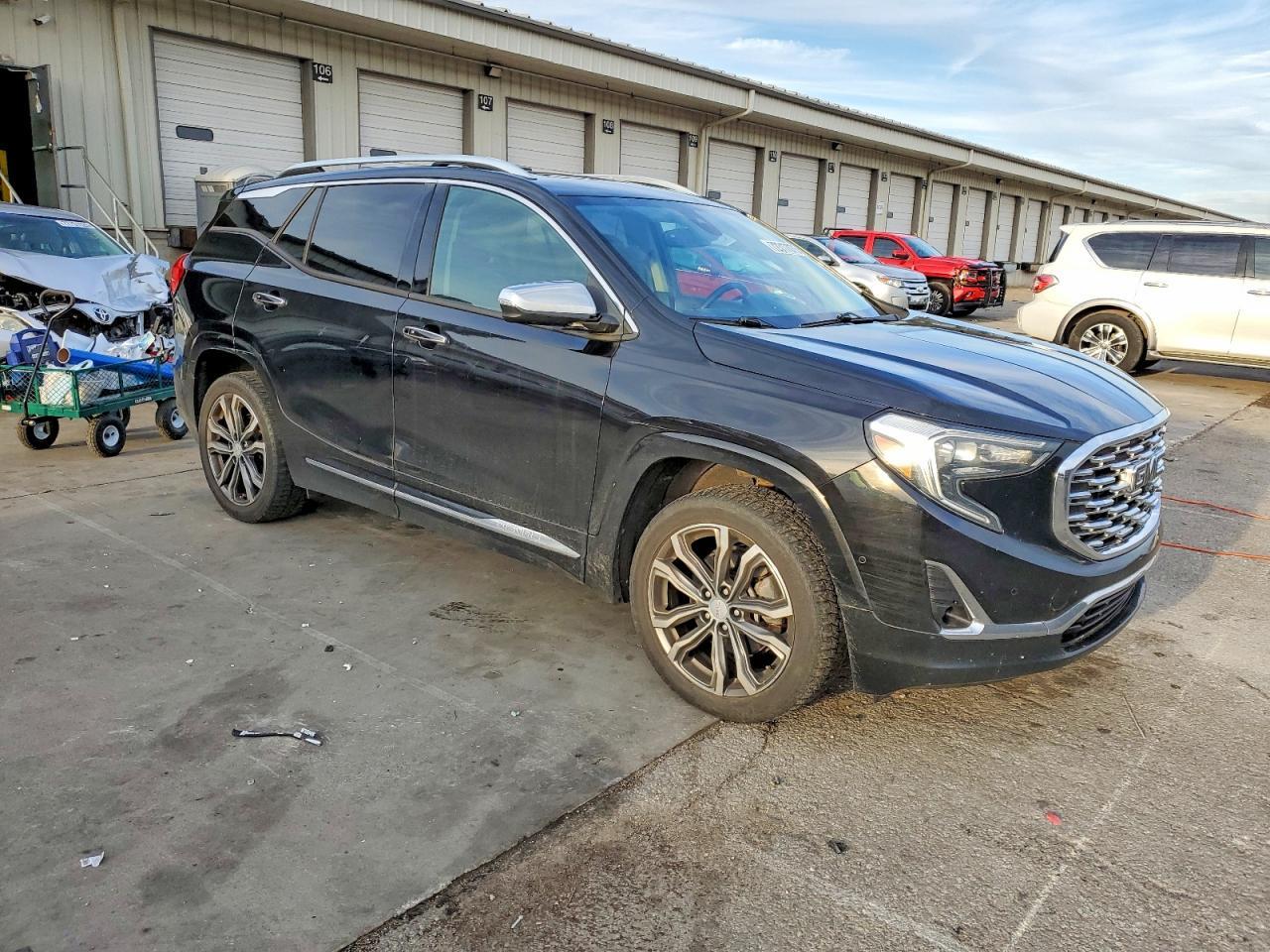 2018 GMC Terrain Denali - Image 4