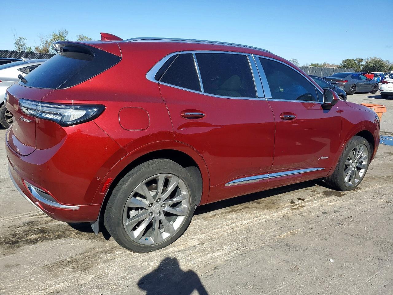 2021 Buick Envision Avenir - Image 3
