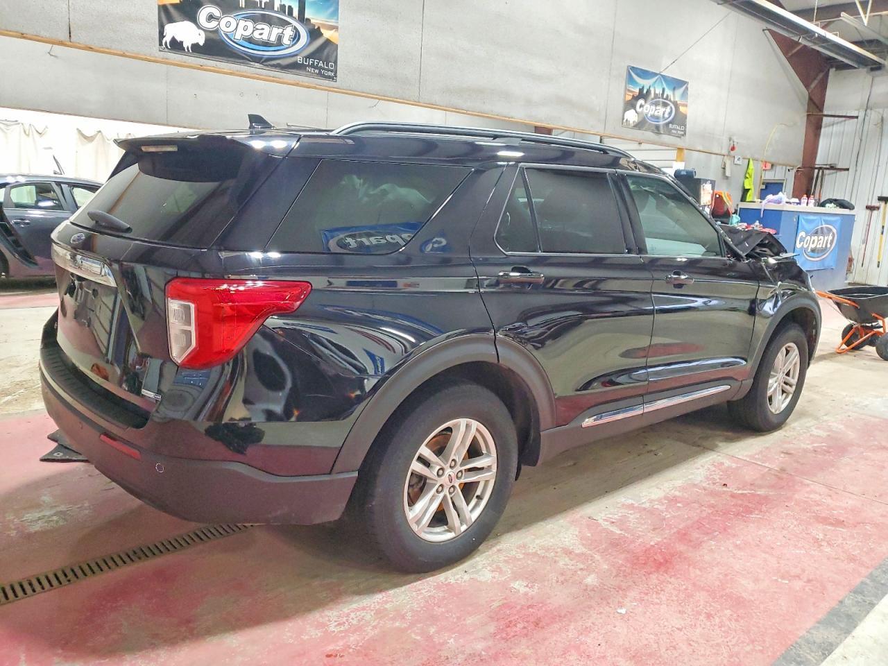 2020 Ford Explorer Xlt - Фото 3