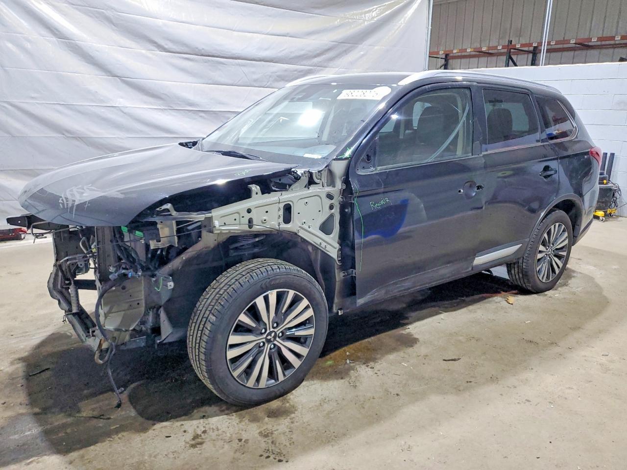 2020 Mitsubishi Outlander Se