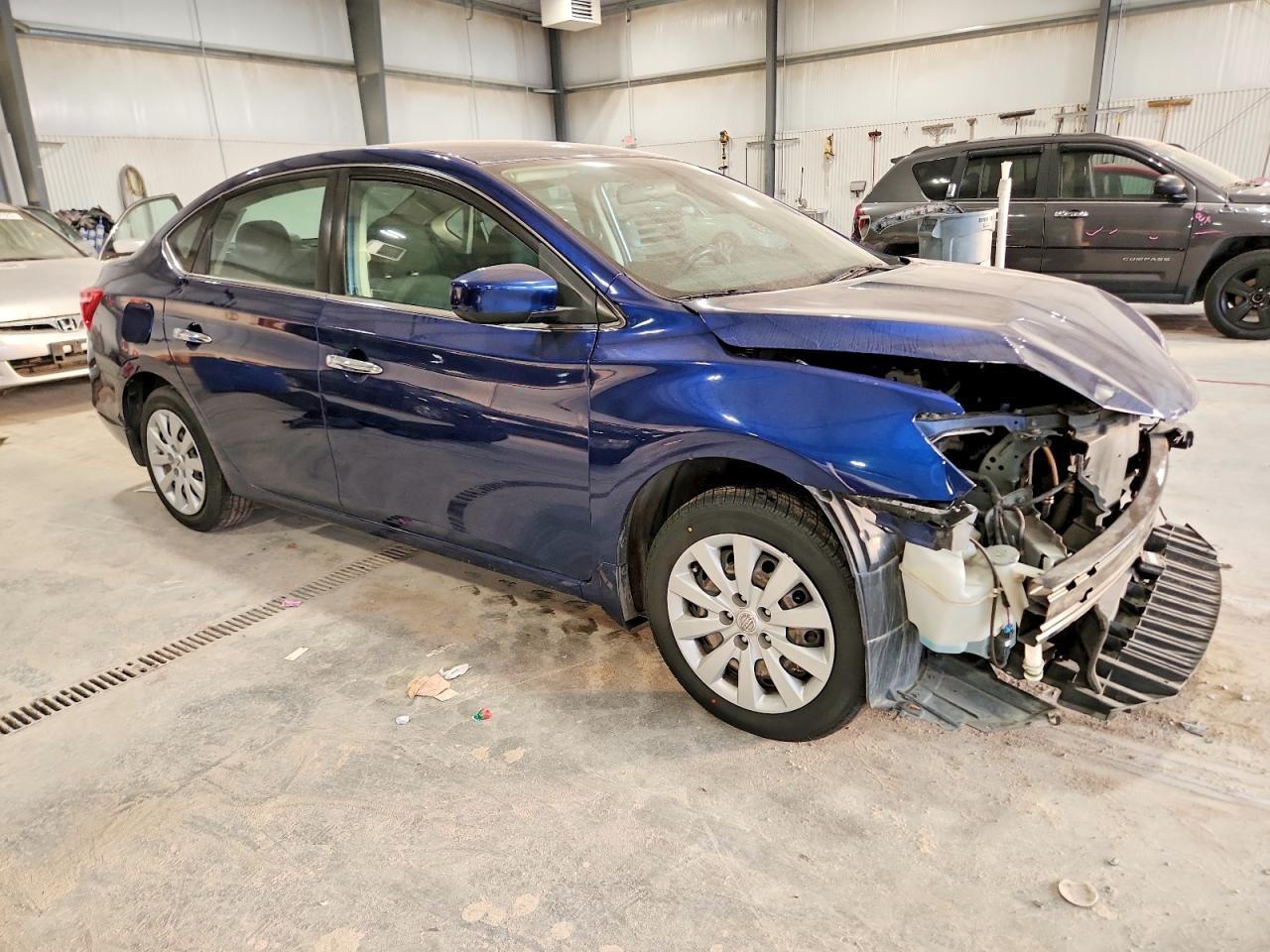 2019 Nissan Sentra S - Фото 4