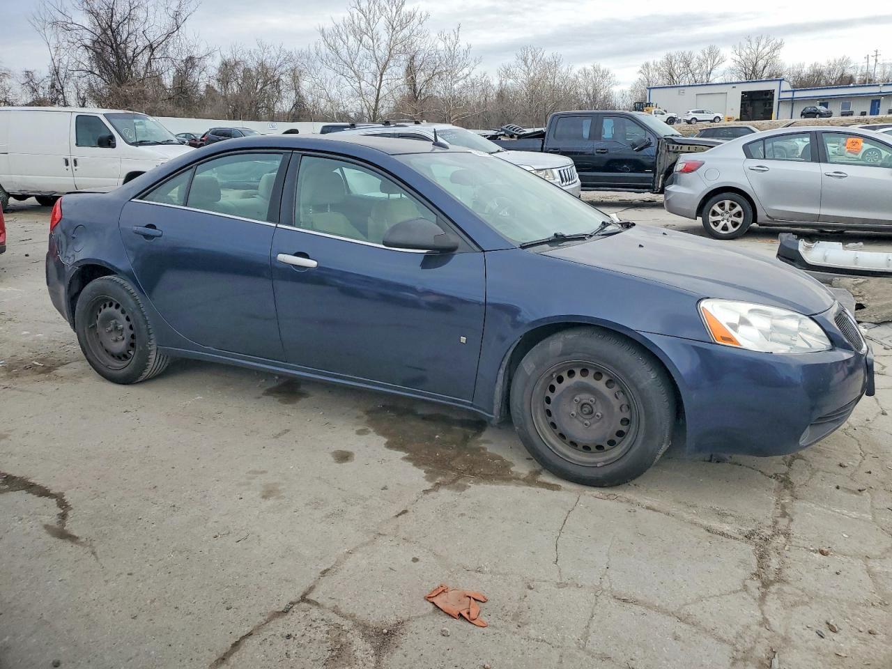 2008 Pontiac G6 Value Leader - Image 4