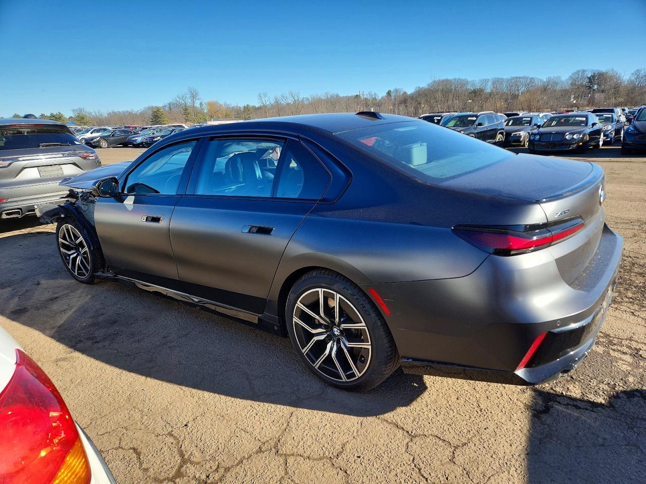 2024 BMW 760 Xi - Фото 2