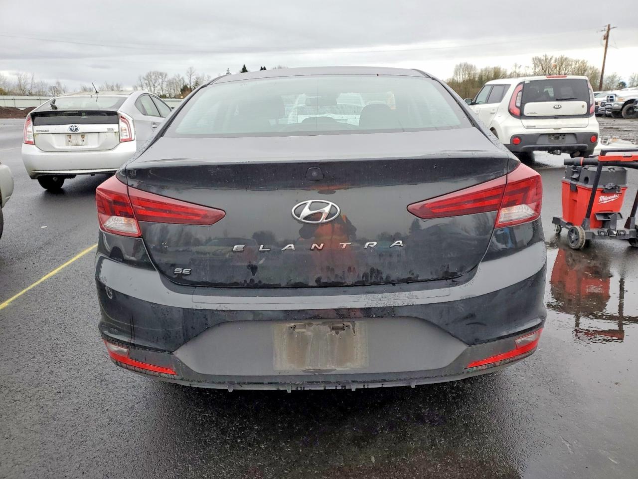 2020 Hyundai Elantra Se - Фото 6