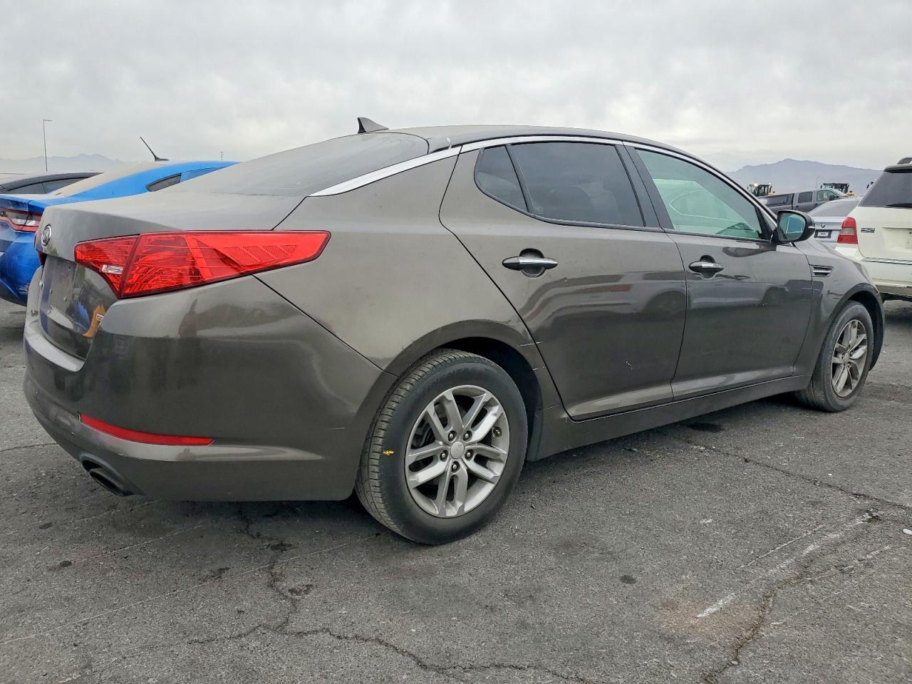 2012 Kia Optima Lx - Фото 3
