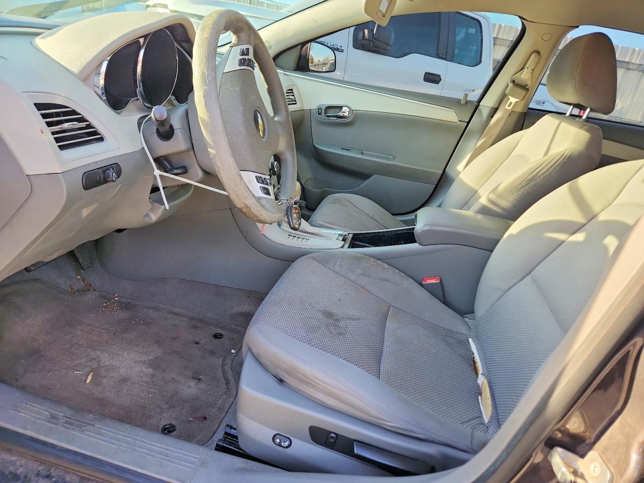 2012 Chevrolet Malibu Ls - Фото 7